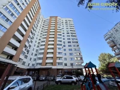 Продажа 2-комнатной квартиры с современным ремонтом в Вишневом | Без комиссии