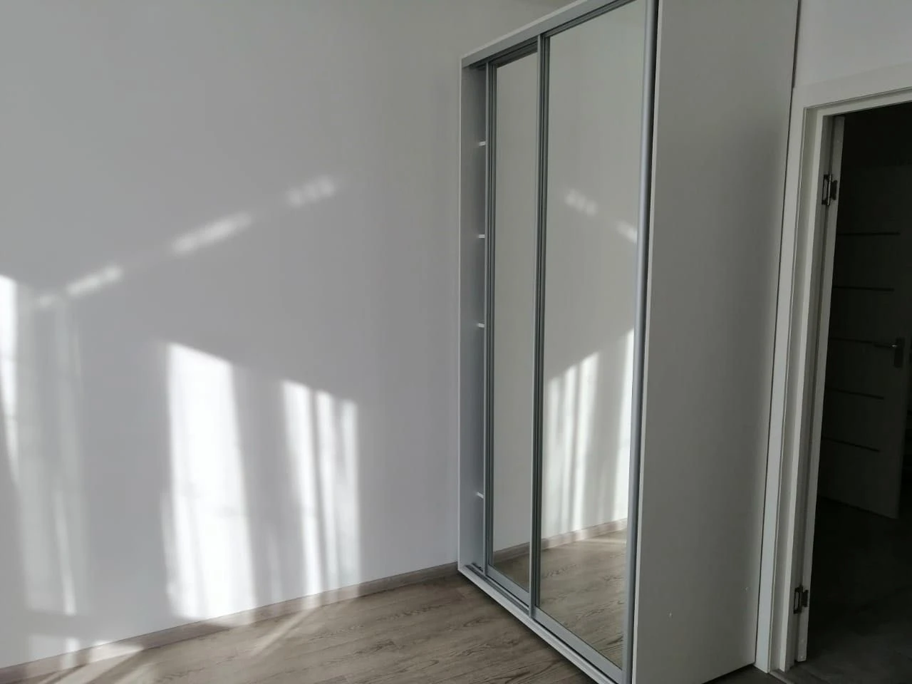 Продаж 3к квартира.   1 поверх!! Власник