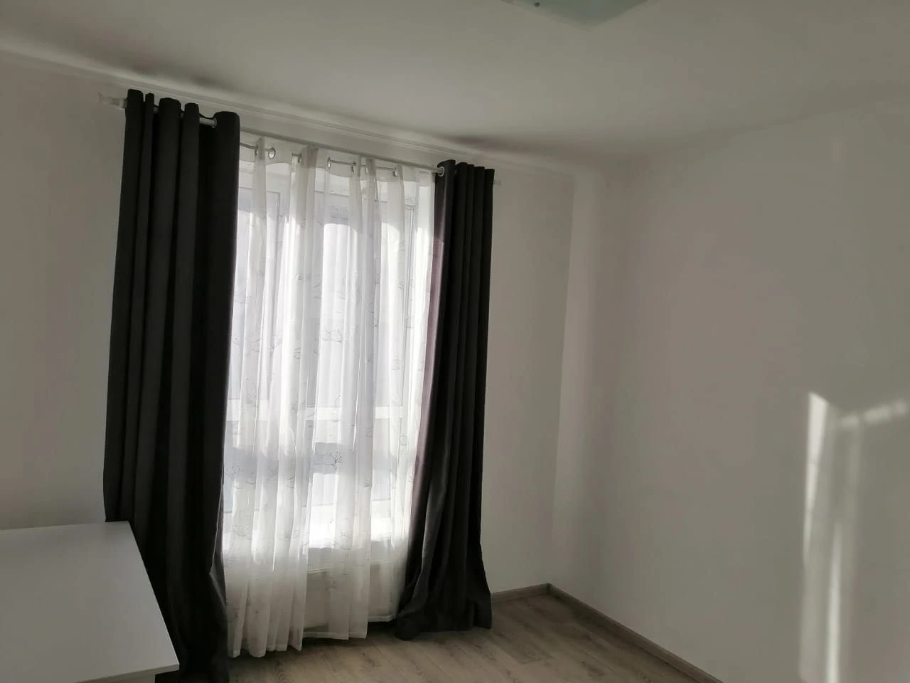 Продаж 3к квартира.   1 поверх!! Власник