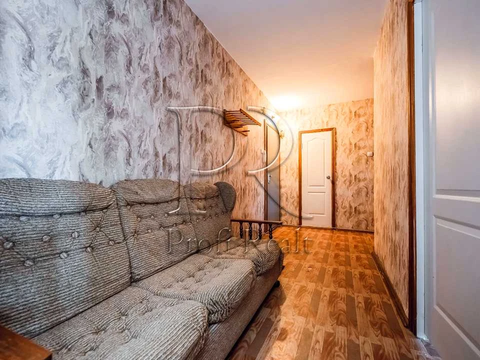 Квартира. Вишневе, Святоюріївська вулиця