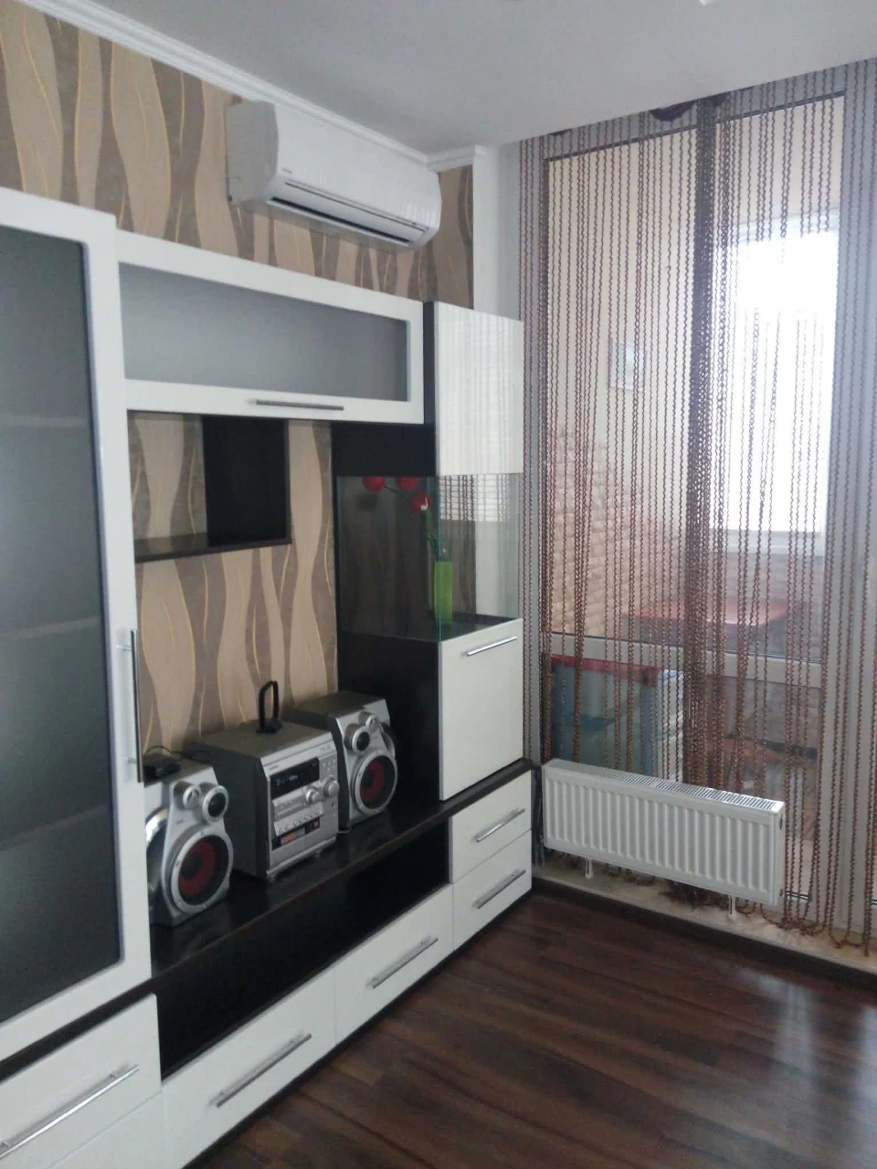Продається 2-кімнатна квартира в ЖК "Акварелі-1", Вишневе Центр