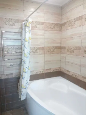 Продається 2-кімнатна квартира в ЖК "Акварелі-1", Вишневе Центр