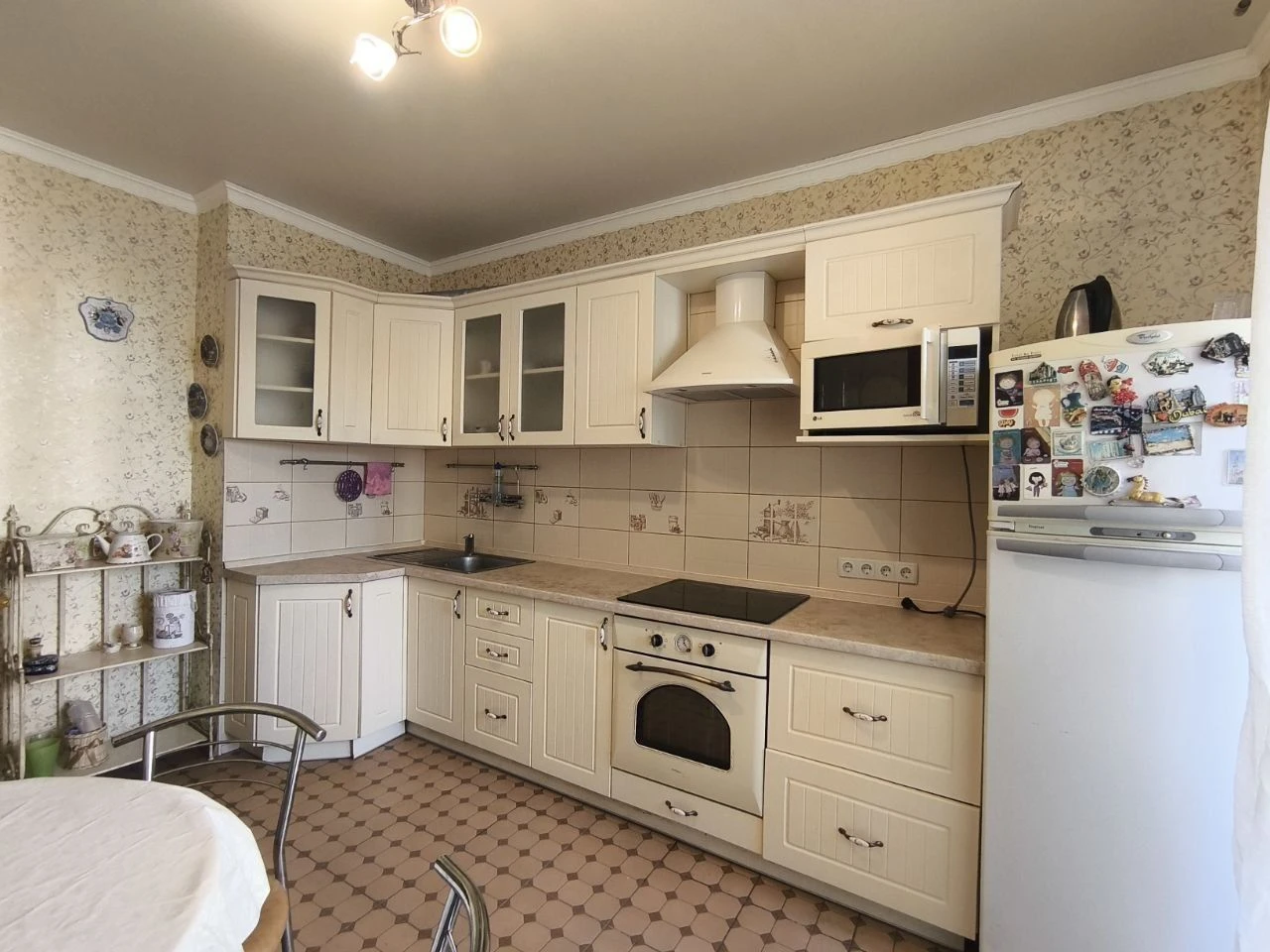 Продаж 1-кімнатної 44 м² в ЖК "Акварели-1" | вулиця Леси України, 74А