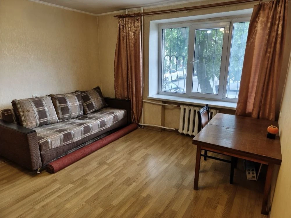 Продається 1-кімнатна квартира, м.Вишневе, пров.Поштовий