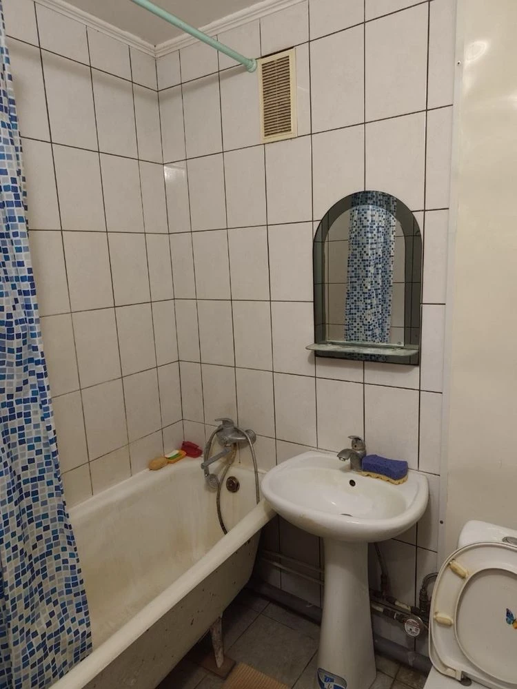 Продається 1-кімнатна квартира, м.Вишневе, пров.Поштовий
