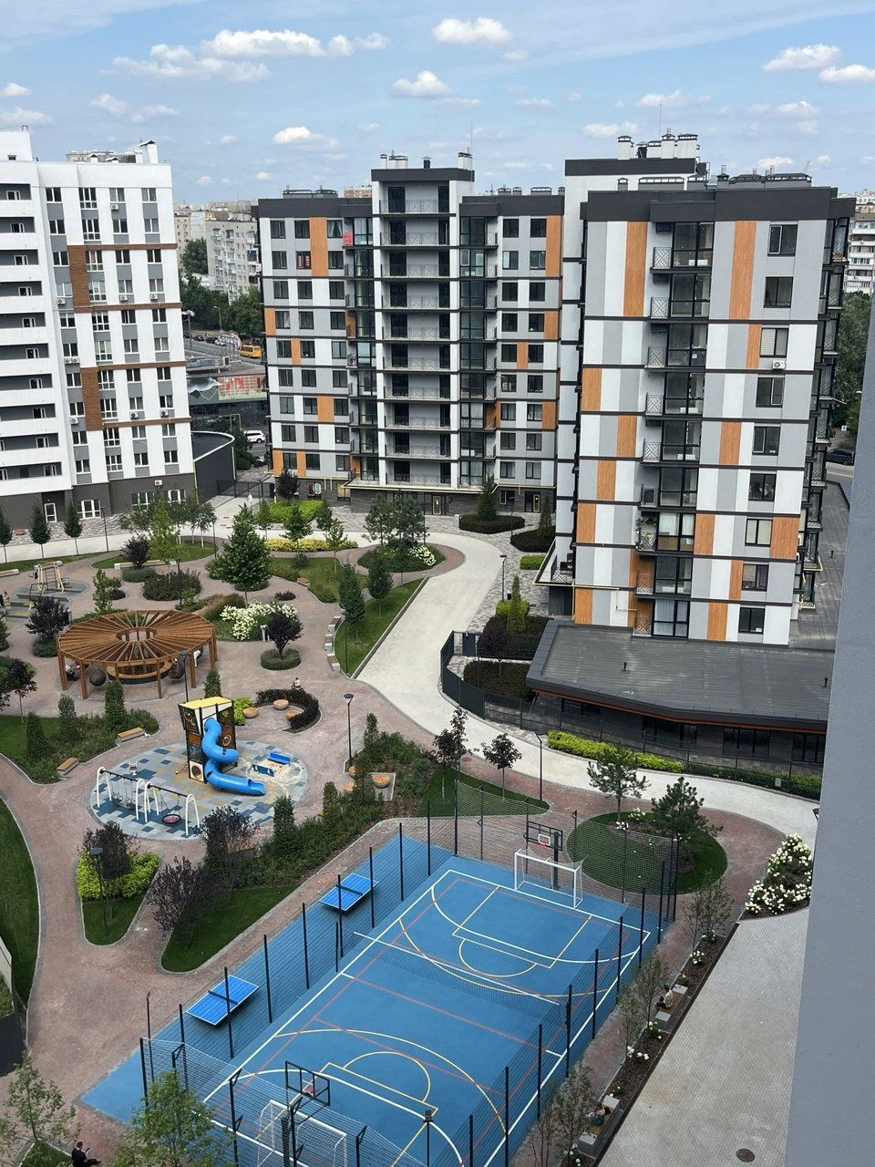 1 кімнатна квартира в центрі м Вишевев з ремонтом (43 м²) |