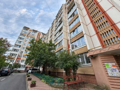 без%. Центр Вишневого, вул. Європейська. Газ. 38 м2. Під рем