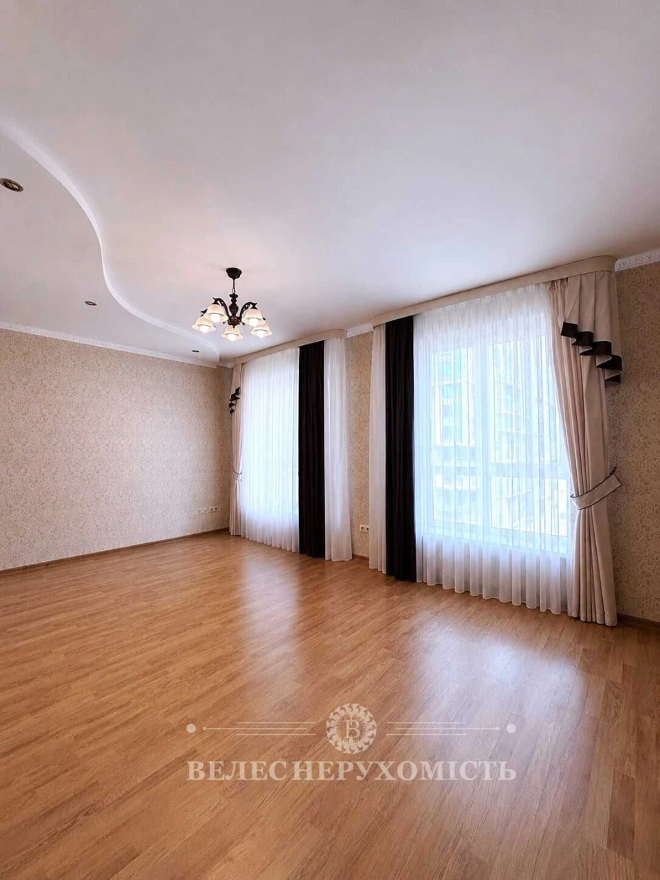 Без комиссии Продажа 3 квартир в ЖК Акварель 1, ул. Леси Украины