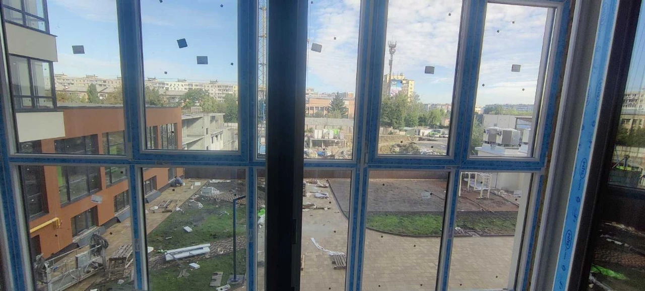 Продається 2-кімнатна квартира в центрі Вишневого