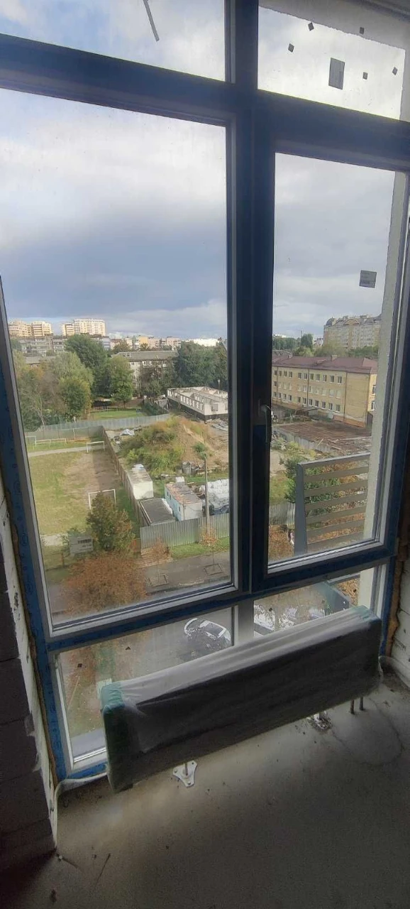 Продается просторная 1-комнатная квартира в центре города Вишневое