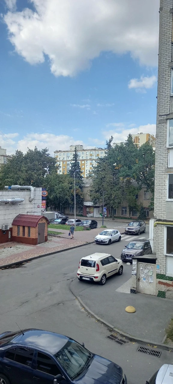 Продаж квартири м. Вишневе  Квітнева 1а  От строителей. 37м.