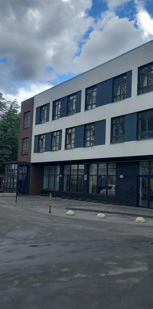 Продаж квартири м. Вишневе  Квітнева 1а  От строителей. 37м.