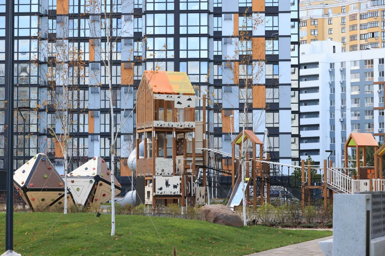 Apartment for sale in a completed building in the "Atmosphere Life" residential complex (63.5 sq.m.)