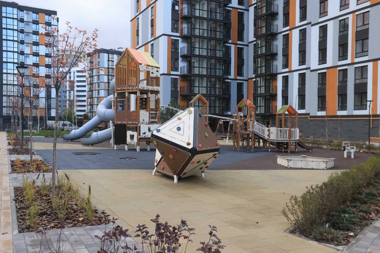 Apartment for sale in a completed building in the "Atmosphere Life" residential complex (63.5 sq.m.)