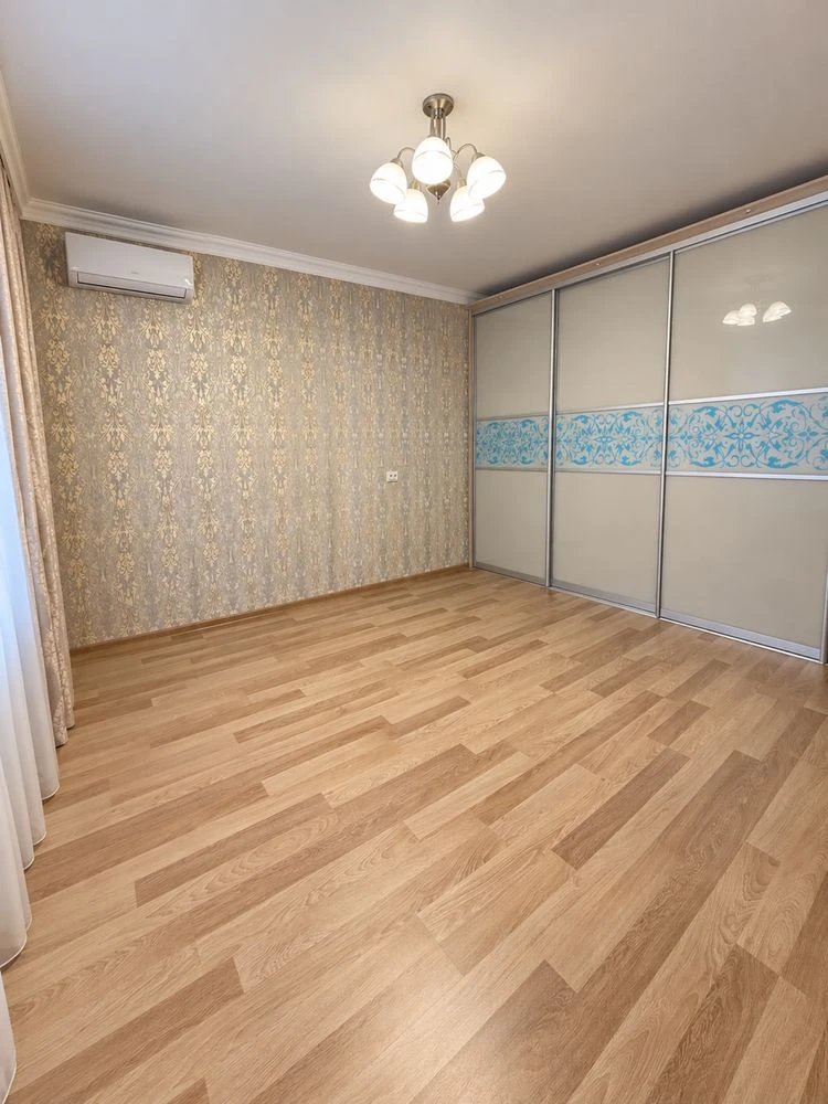 Продаж 2-кімнатної квартири у Вишневому | 54 м² | індивідуал
