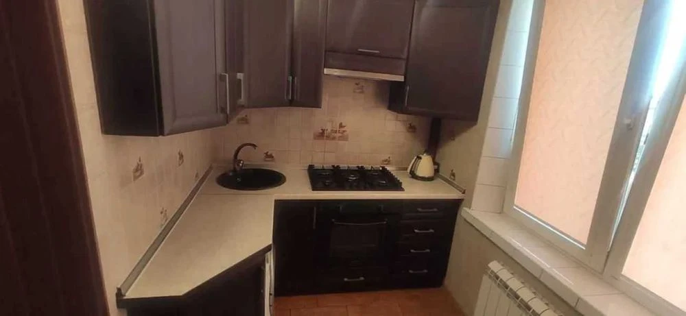 D1H 3-room apartment for sale on Academician Barabasho Street
