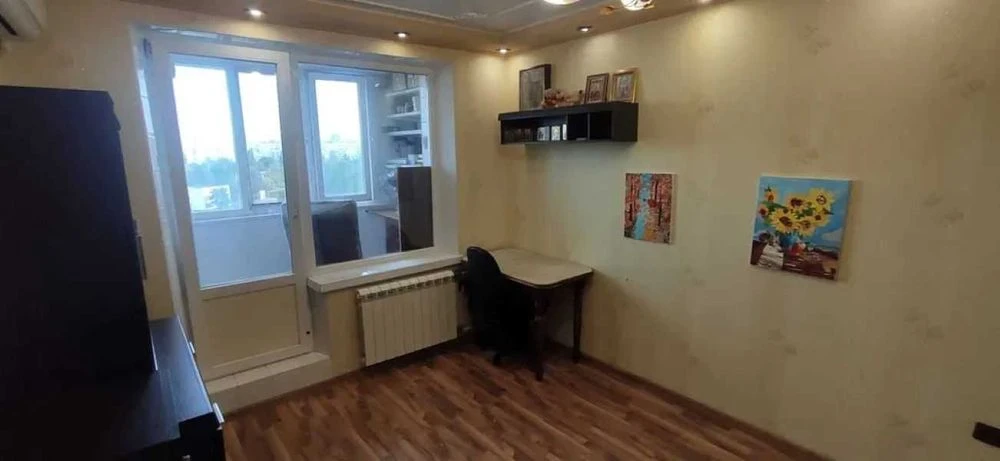 D1H 3-room apartment for sale on Academician Barabasho Street