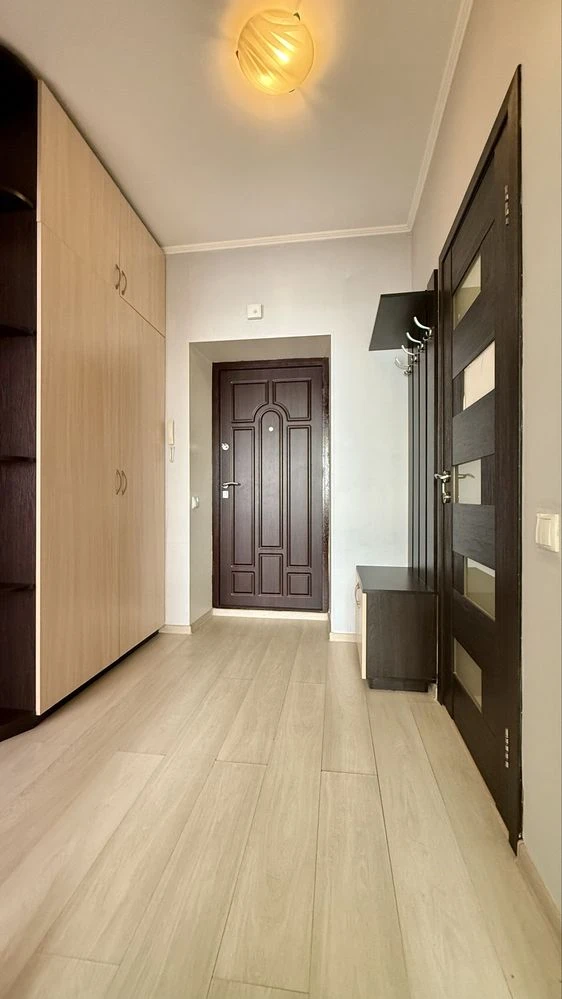Продається однокімнатна квартира 40 м² Газ, газове опалення + кладова
