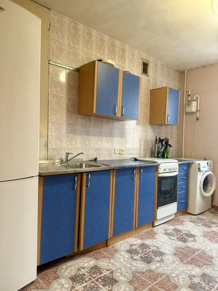 4-room apartment 79.4 sq m with renovation, center of Vyshnove