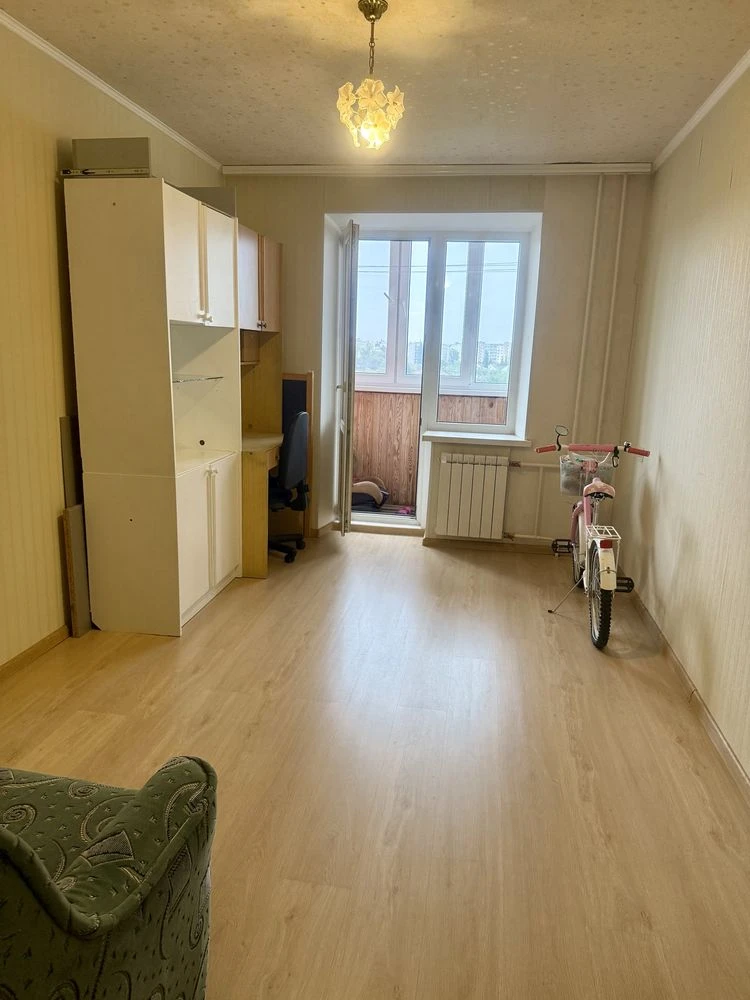 4-room apartment 79.4 sq m with renovation, center of Vyshnove