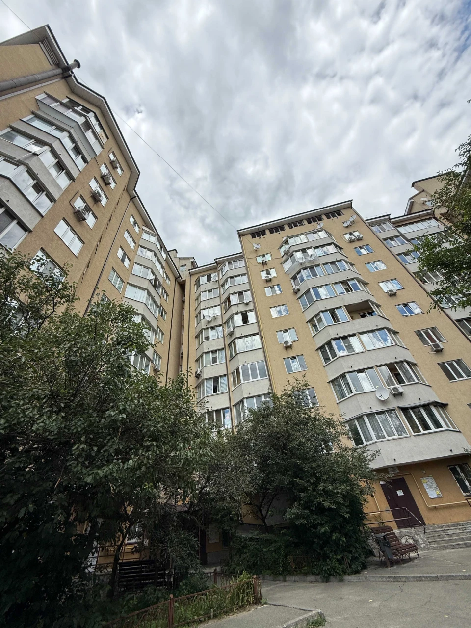 Найкраща ціна! 2к квартира в м. Вишневе, 63м2, низький повер