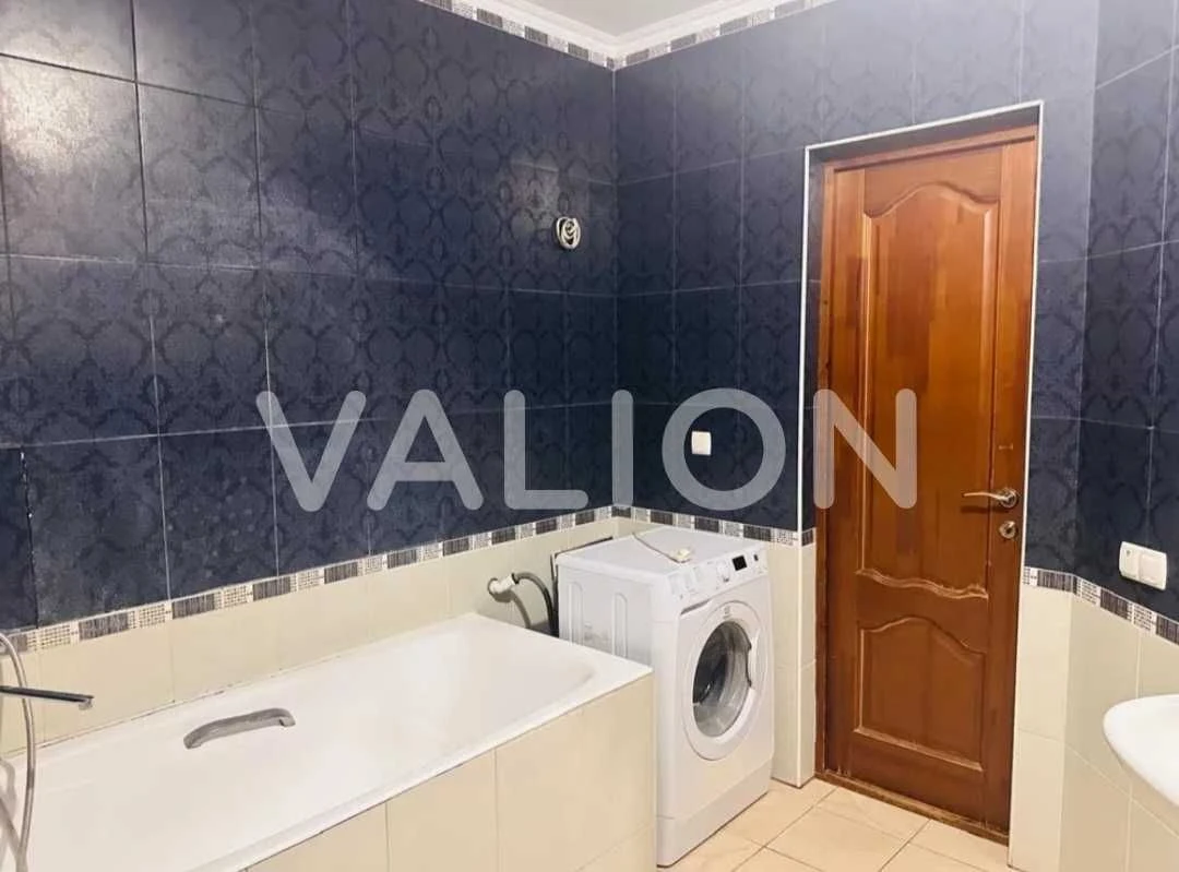 For Sale 2-bedroom apartment, 74.5 sq.m., Lesya Ukrainka st., 1, Vyshneve.