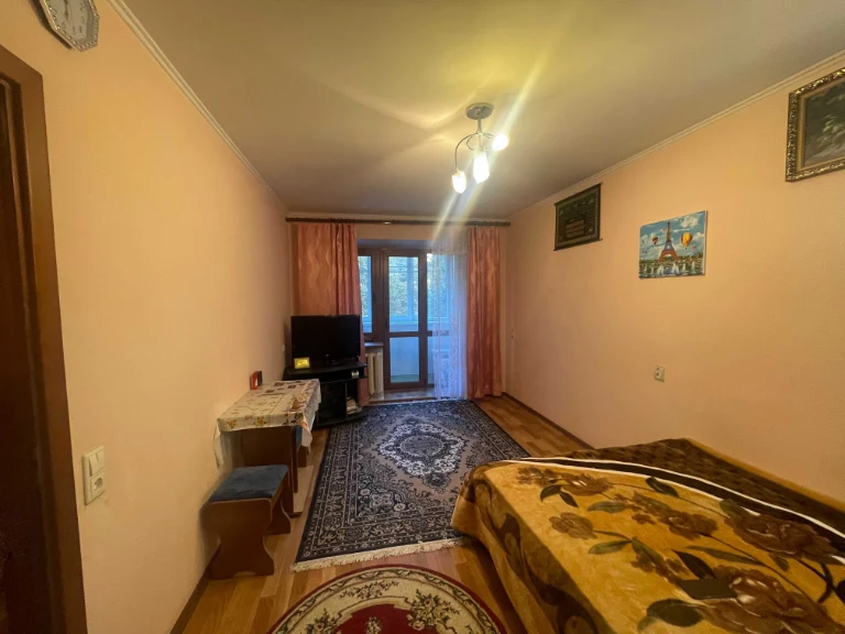 Продам затишну квартиру в м. Вишневе
