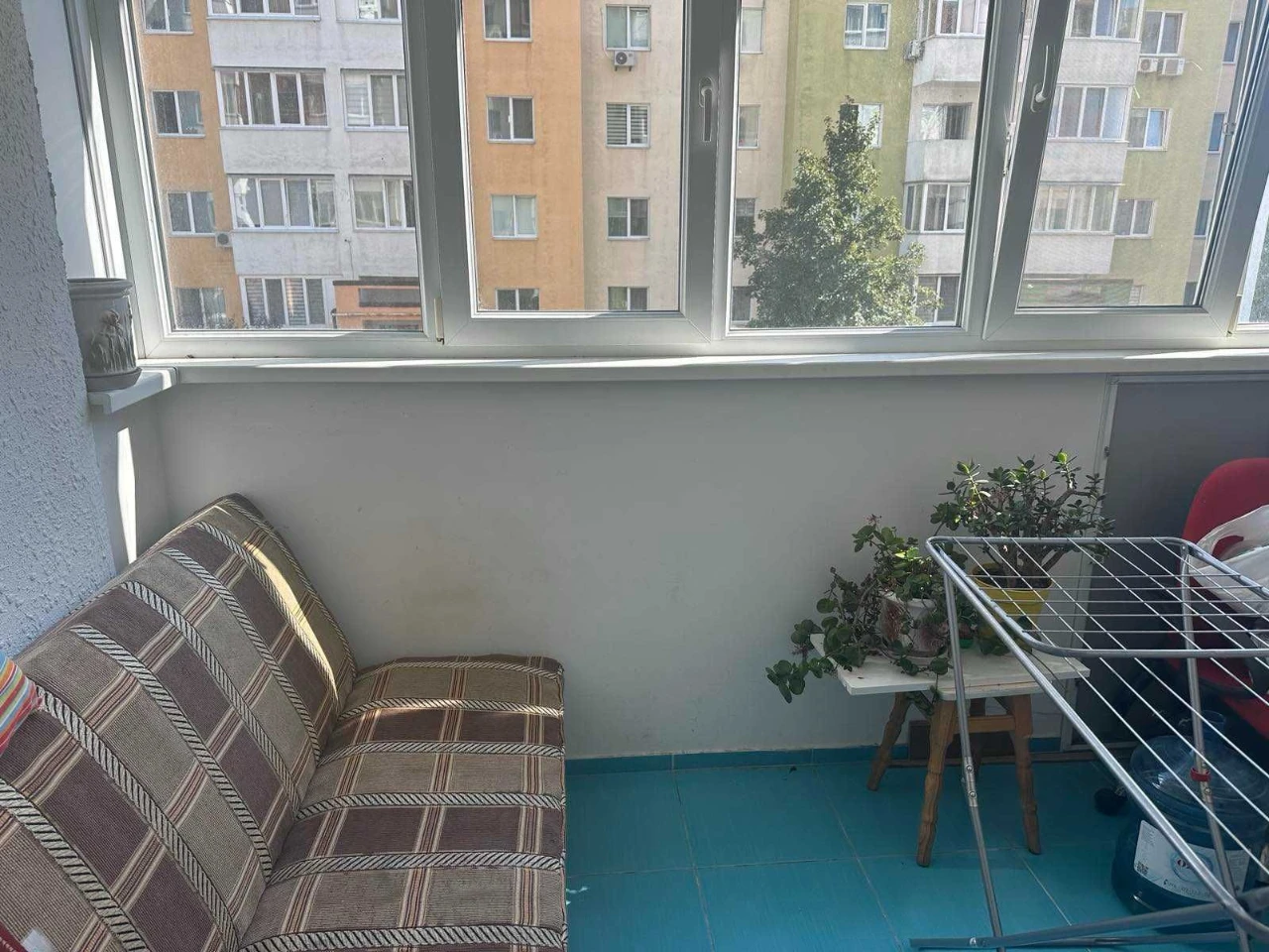 Продам 2 к  з ремонтом. 2- й поверх ЖК Піонерський. ЄОселя