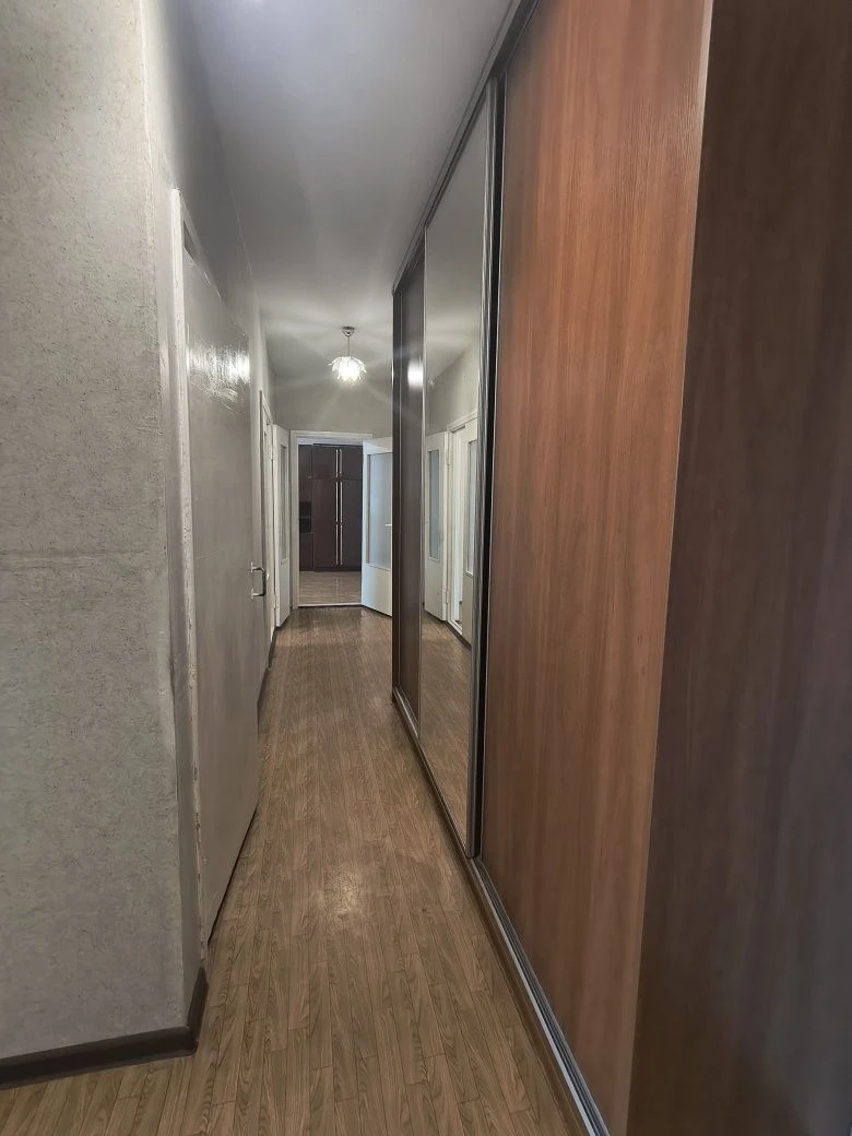 Продаж 2 кімнатної квартири 63 м2 центр Вишневого. ГАЗ.