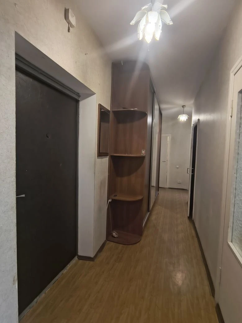 Продаж 2 кімнатної квартири 63 м2 центр Вишневого. ГАЗ.