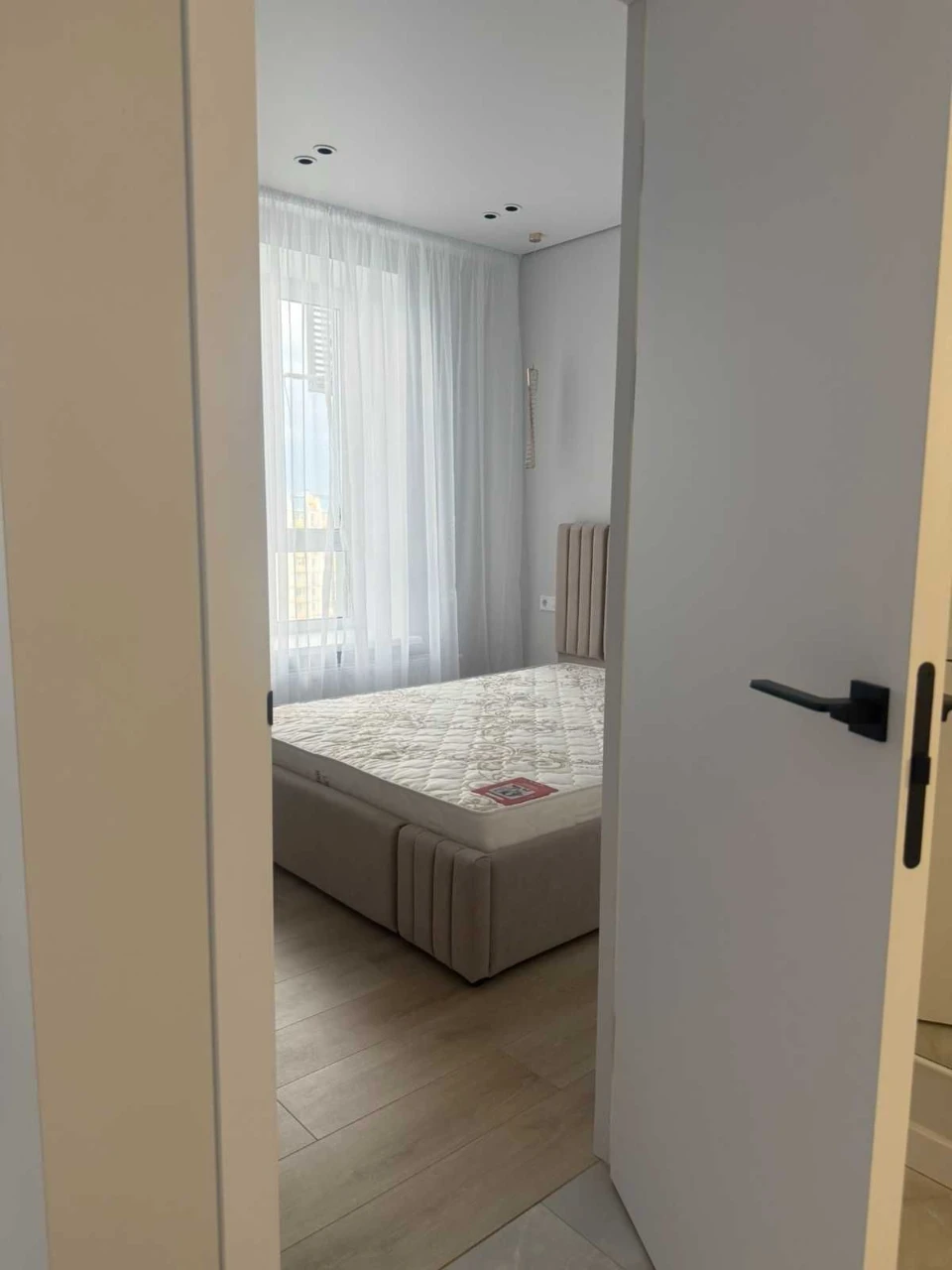 Продаж 1-кімнатної квартири в ЖК Атмосфера, вул. Європейська