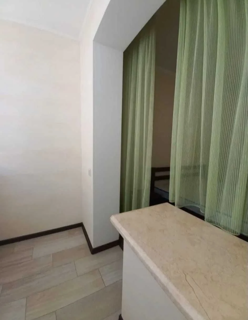 Продам 3 к. квартиру 80м2 в м. Вишневе, вул. Південна, 17