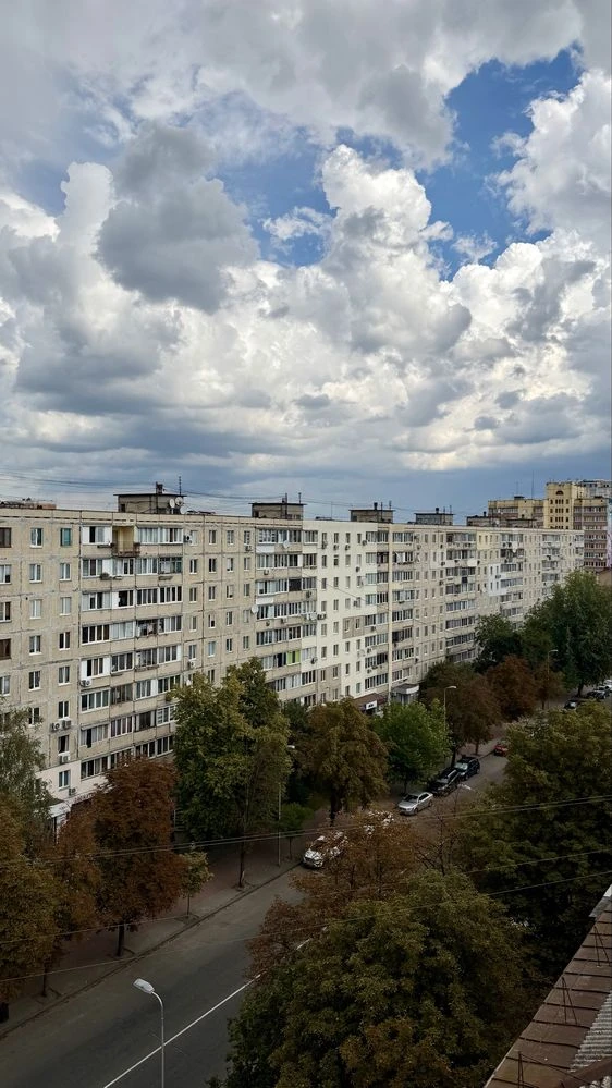 Продажа 2-комнатной квартиры, город Вишневое, рядом с Novus