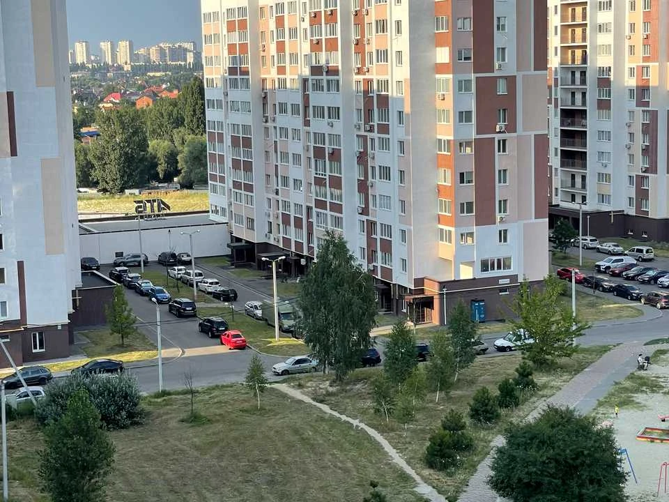 Квартира. Вишневе, Святошинська вул.