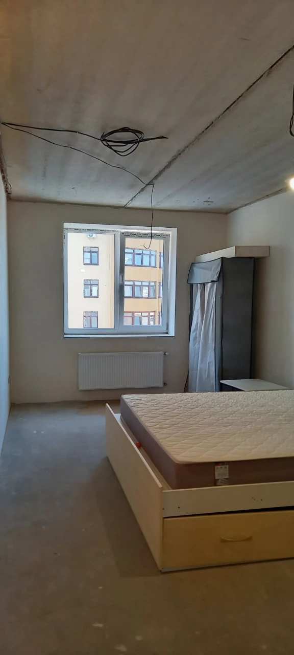 Продаж квартири в ЖК "Атмосфера" у Вишневому. Під чистову.