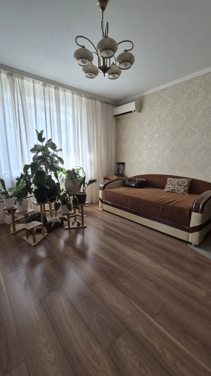 Продам 2к.квартиру Вишневе  20хв. до метро