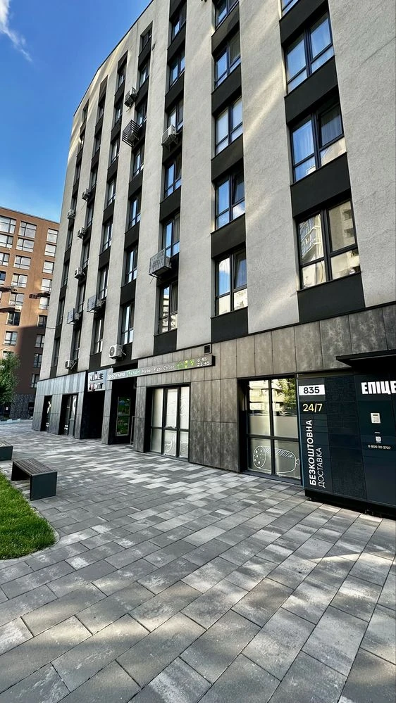 БЕЗ КОМІСІЇ !! Продаж 2 кімнатна квартира від власника в суч