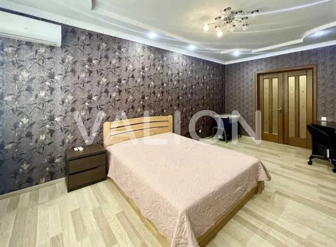 Продам 2кім.квартиру 73,6кв.м. Вишневе вул.Південна 5Б єОсел