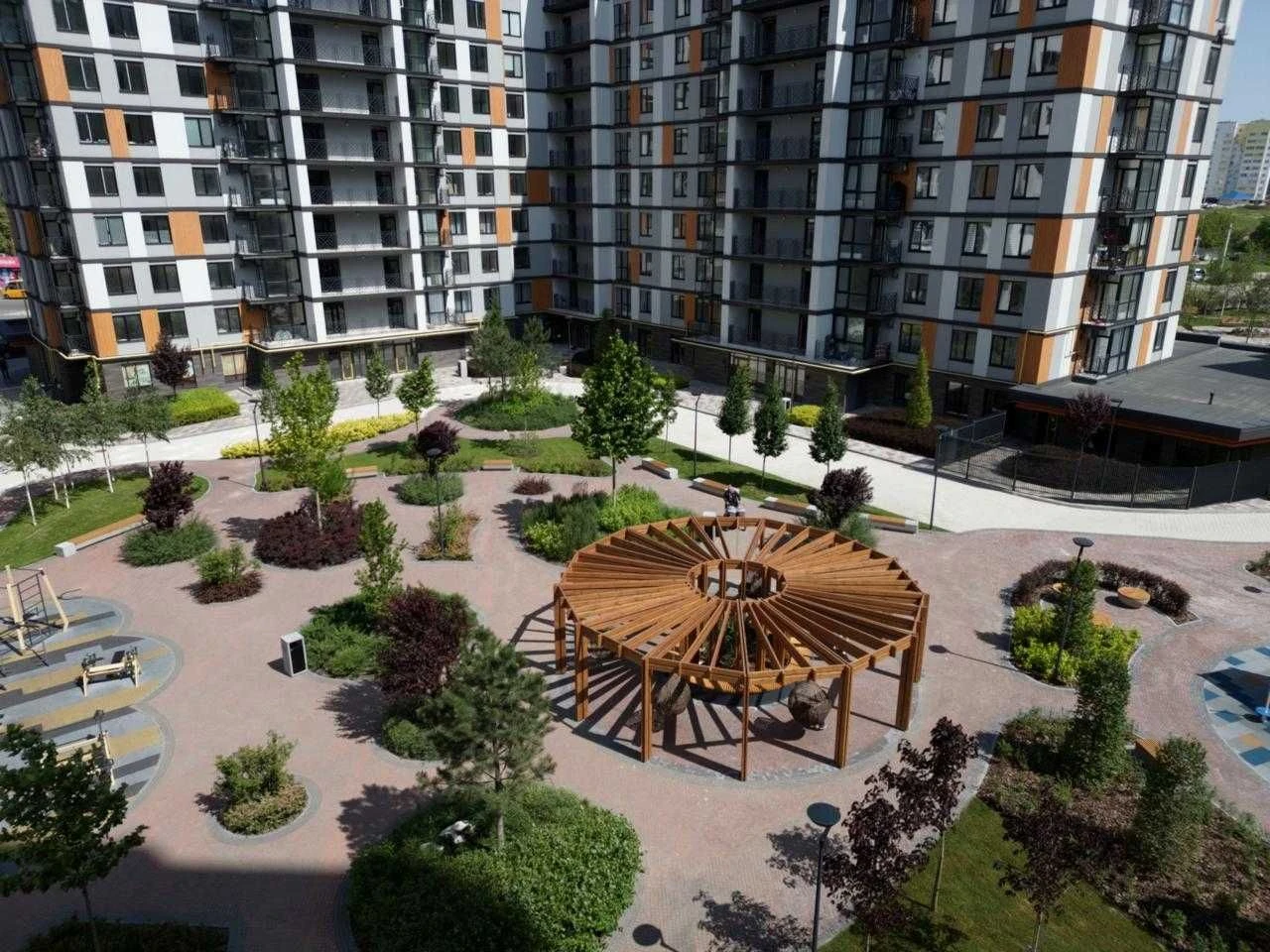 Продажа готовой квартиры в ЖК Атмосфера за 42 000