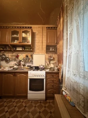 Продаж 2 кімнатноії квартири місто Вишневе вкл Європейська 2