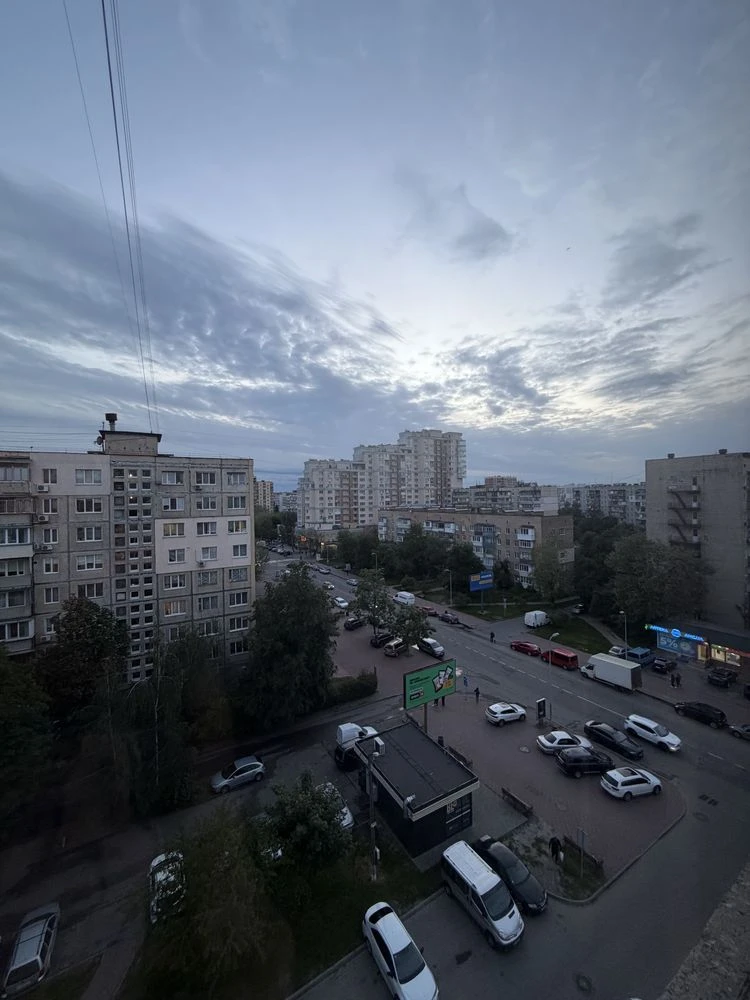 Продаж 2 кімнатноії квартири місто Вишневе вкл Європейська 2
