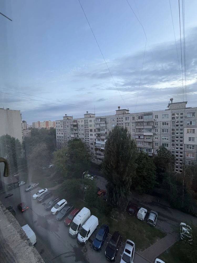 Продаж 2 кімнатноії квартири місто Вишневе вкл Європейська 2