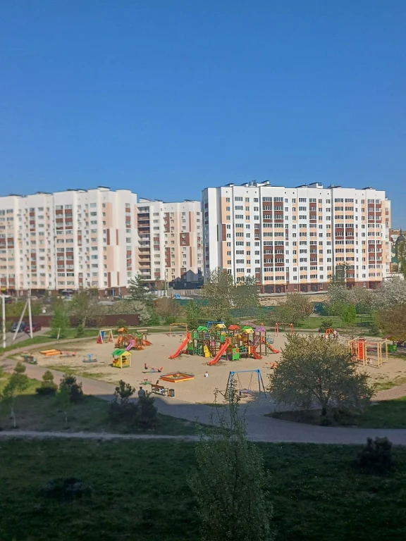 Продам 2к квартиру в зданому будинку Жк  Сади Вишневі