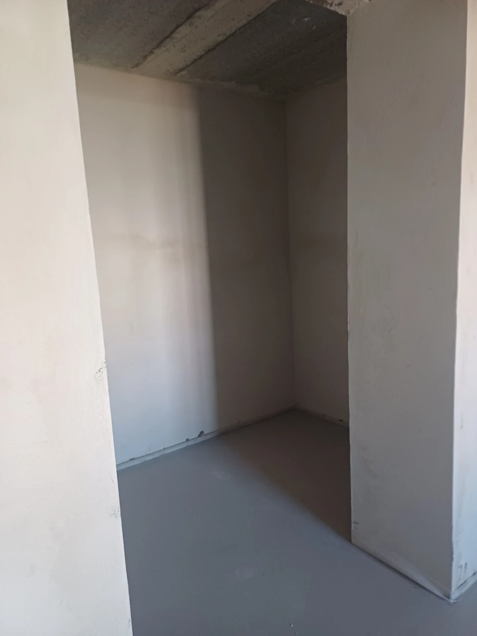 Продам 2к квартиру в зданому будинку Жк  Сади Вишневі