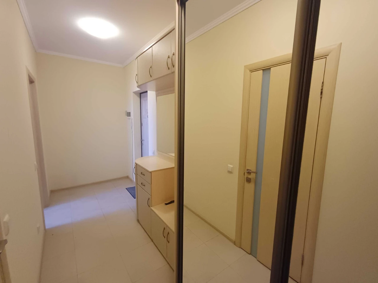 Spacious 1-bedroom apartment with renovation on the 5th floor, Lesya Ukrainka Street
