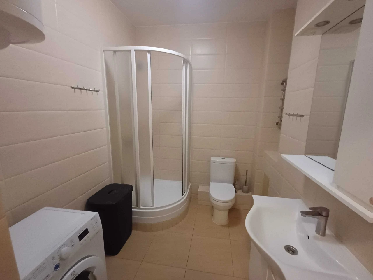 Spacious 1-bedroom apartment with renovation on the 5th floor, Lesya Ukrainka Street