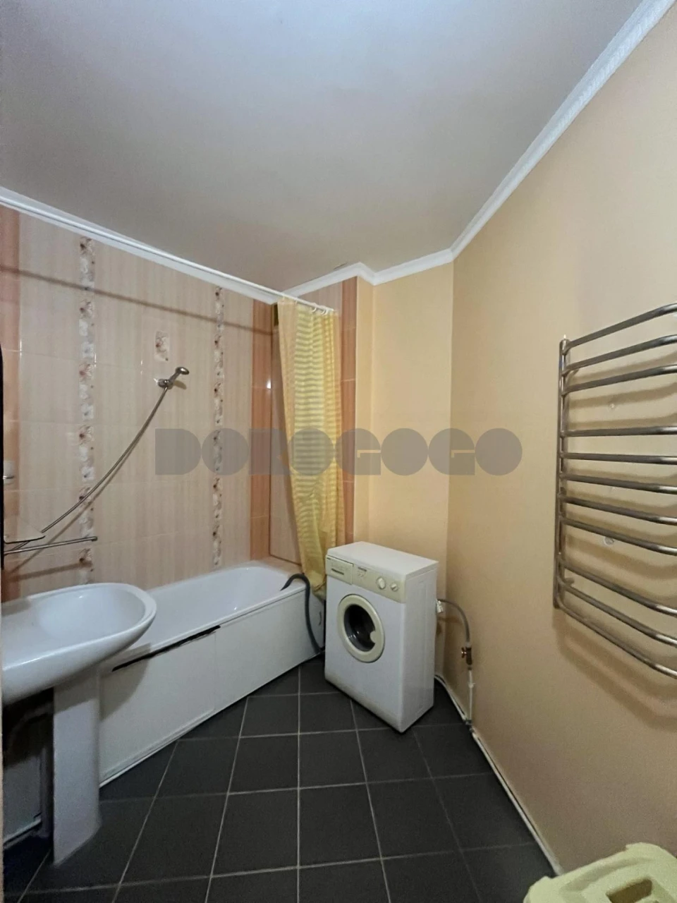 Продаж 2-кім. кв-ри 76.1 м2  м. Вишневе, вул. Вітянська 1А