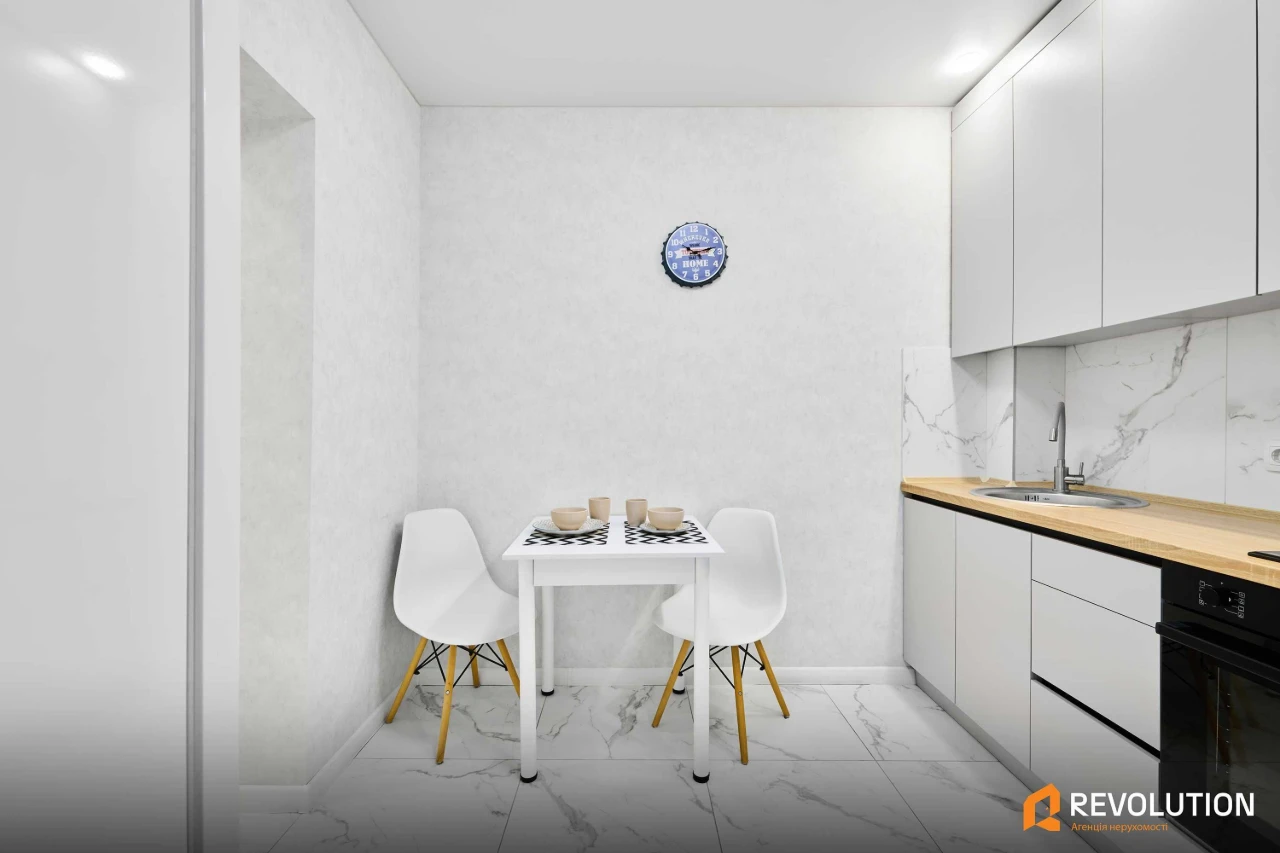 Без комісії. Продаж 1к кваритири, держпрограми 33,2 м2, вул