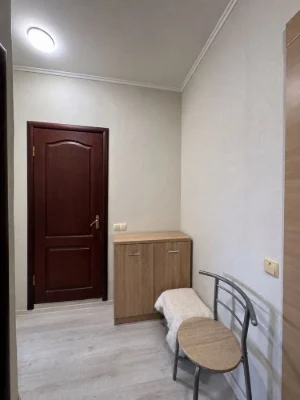 Держпрограми, 2 к.квв центрі Вишневого, поруч Софіївська Бор