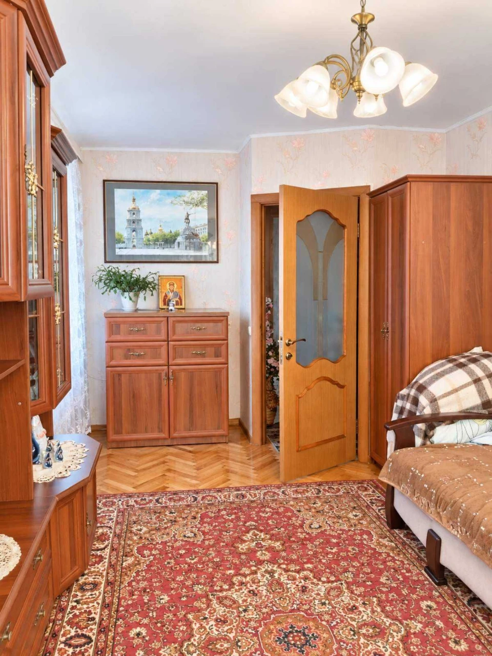 Продам 3-кім квартиру м. Вишневе вул. Святошинська ЦЕНТР, за